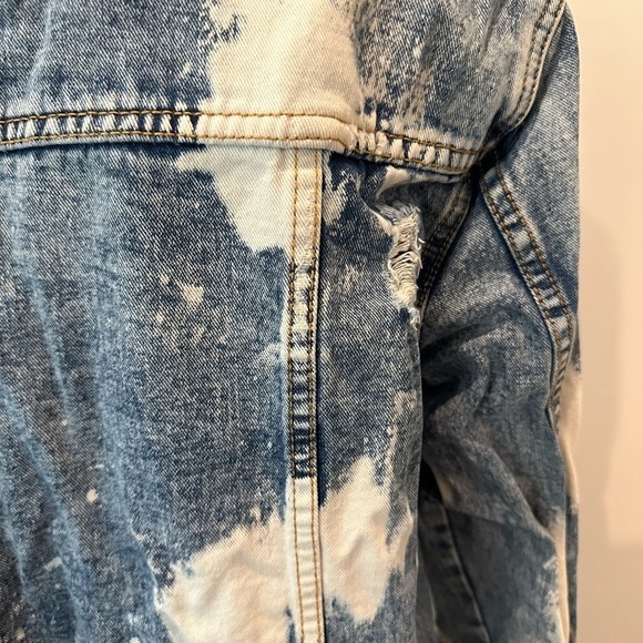 Urban Heritage Festival Acid Wash Distressed Jean Trucker 90s Style Jacket  M - Picture 5 of 12